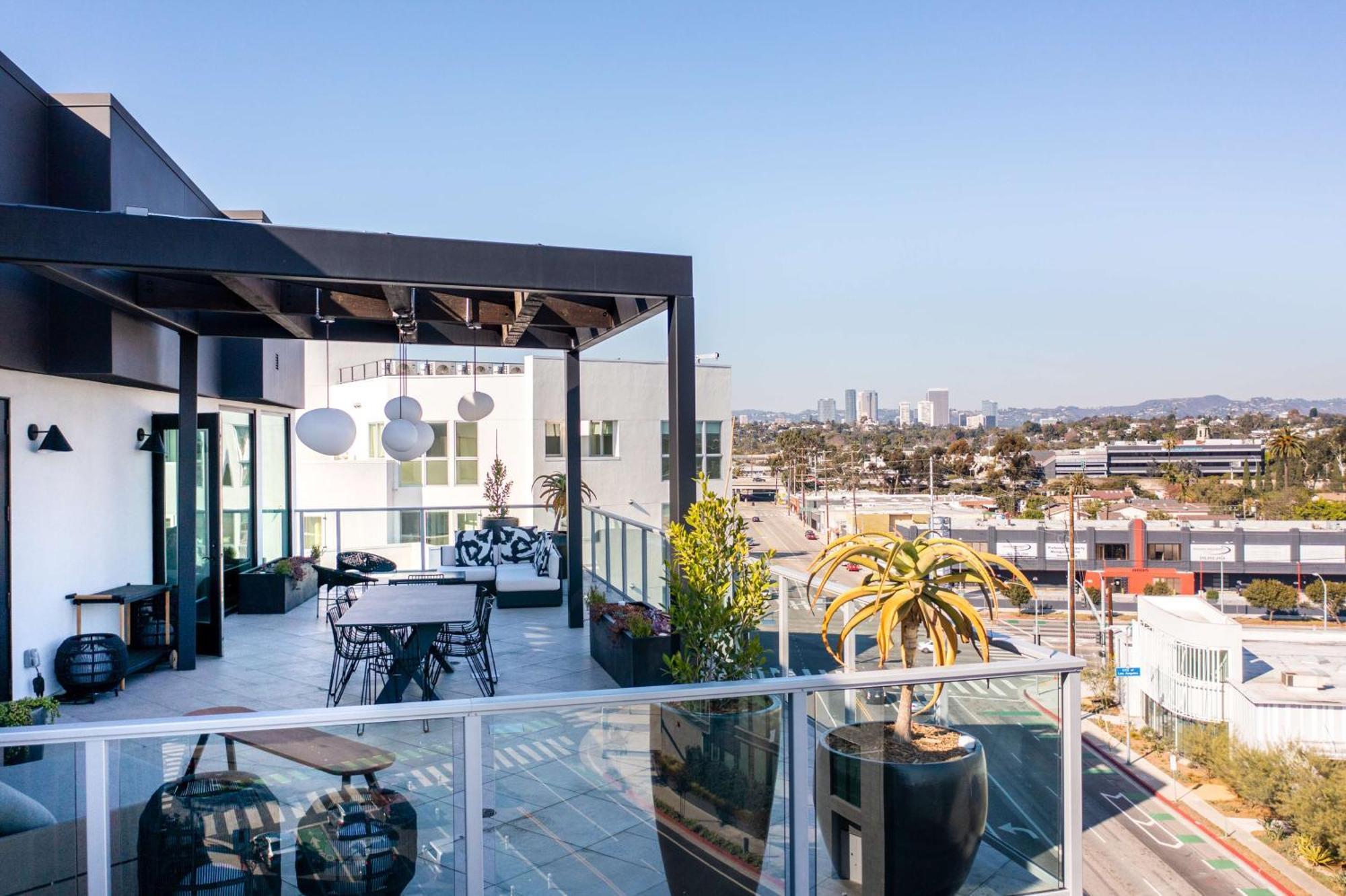 The Shay, A Destination By Hyatt Los Angeles