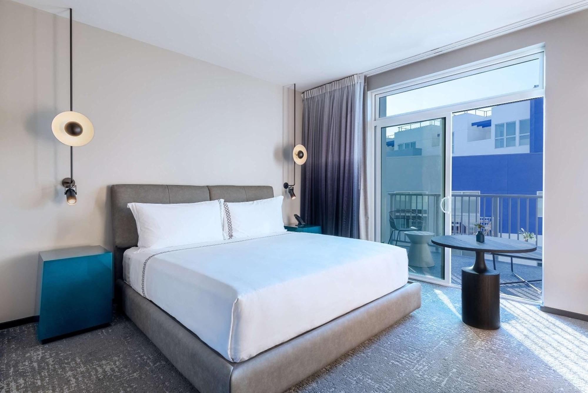 The Shay, A Destination By Hyatt Los Angeles
