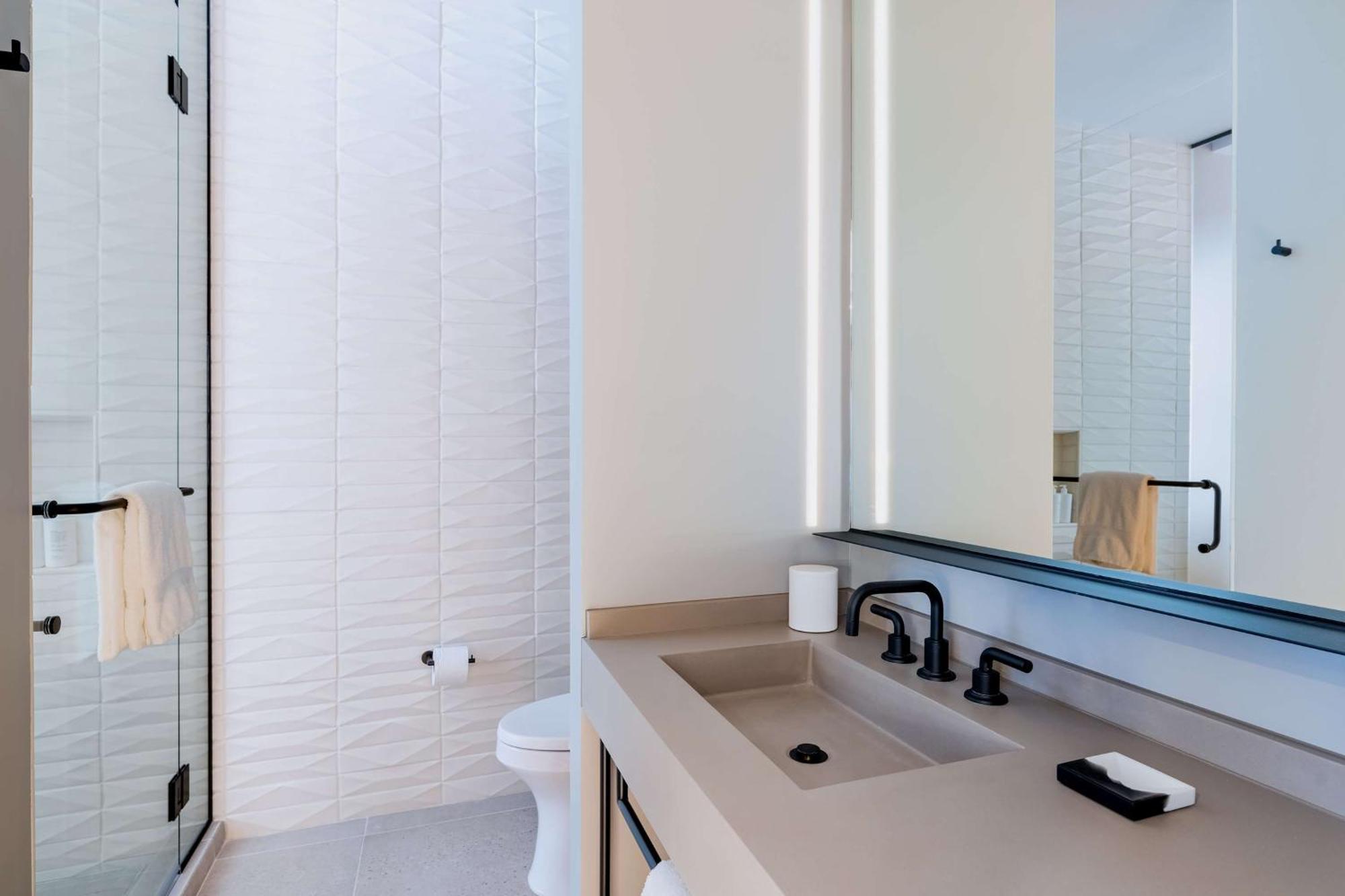 The Shay, A Destination By Hyatt Los Angeles