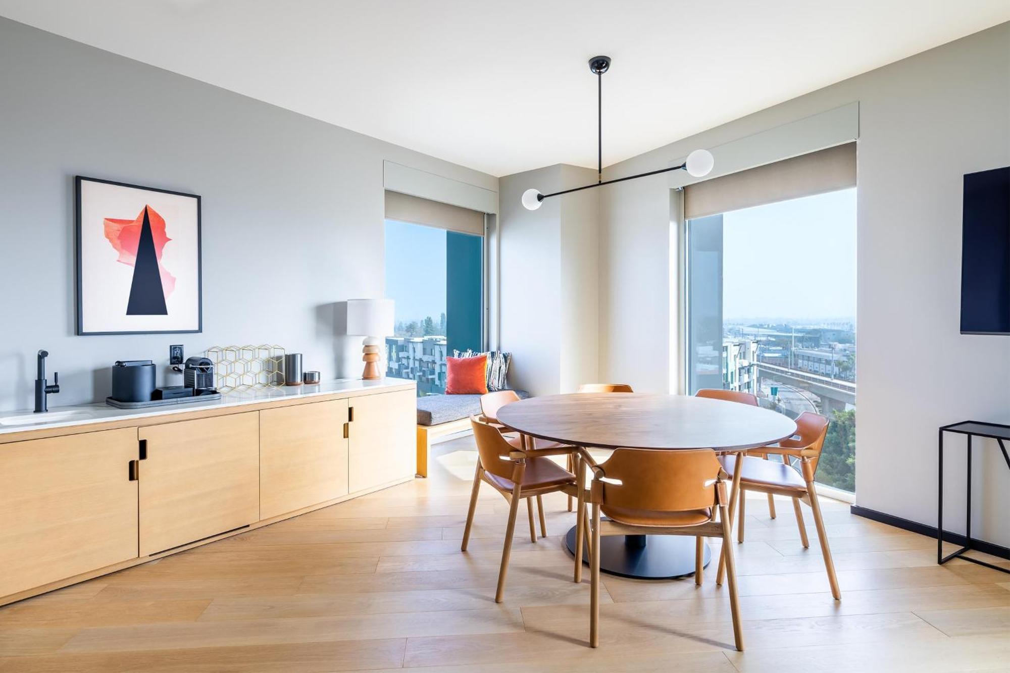 The Shay, A Destination By Hyatt Hotel